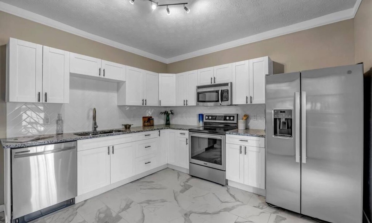 Urban Core House | Renovated historic home in Springfield/DT Jax FL