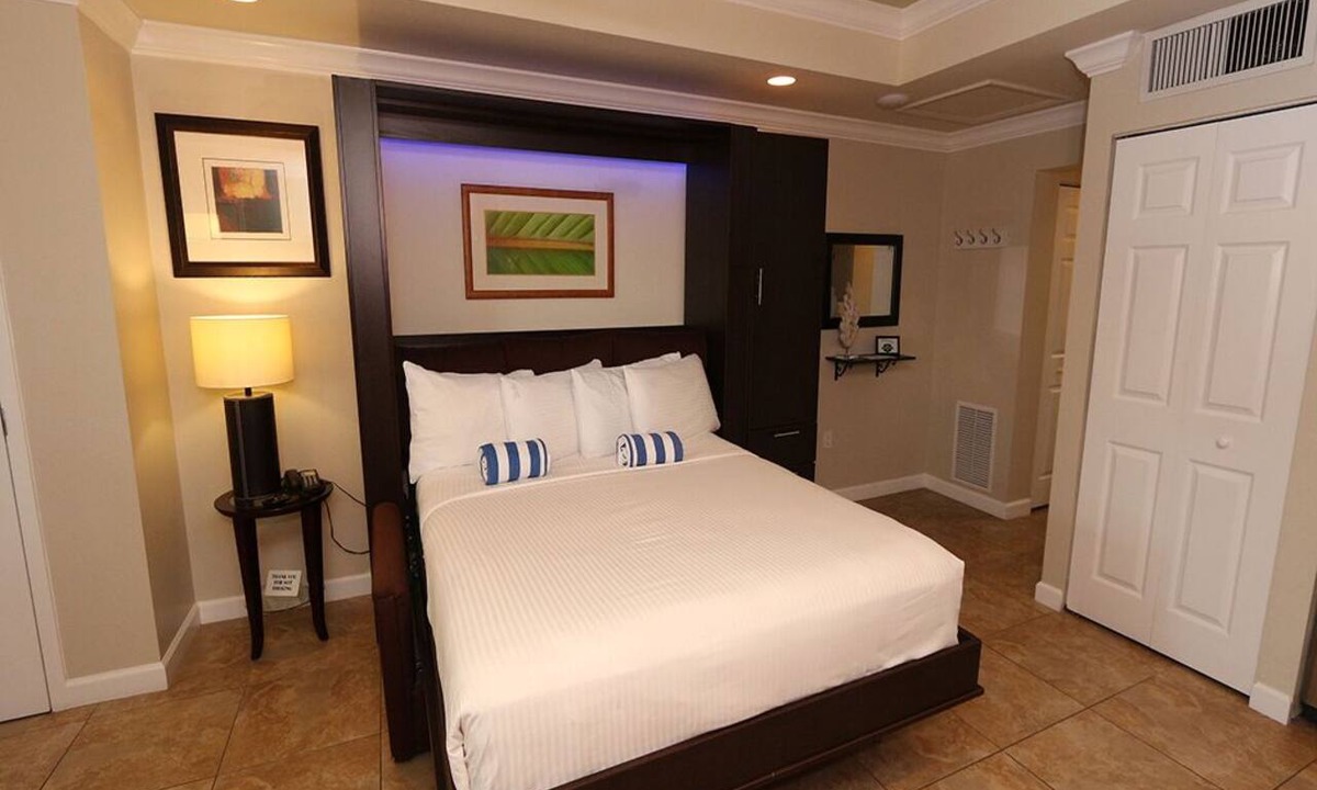 Bradenton Beach Apartment | Resort Style Leisure Beach Club #12 on AMI by RVA