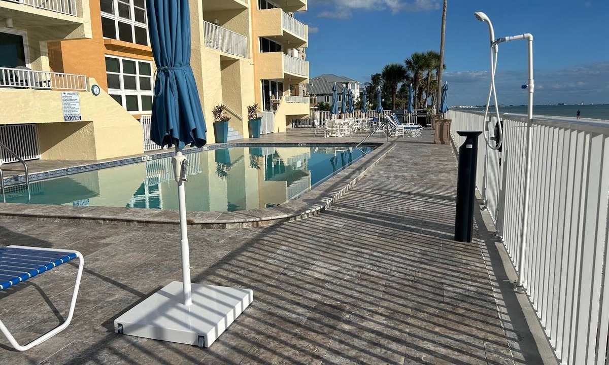 Redington Beach Condo | Right on the Beach, 2 bedroom Condominium. Beautiful sunsets on Redington Beach.