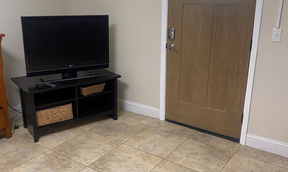 Arlington Apartment | Rivercity Elegant Apartments . .