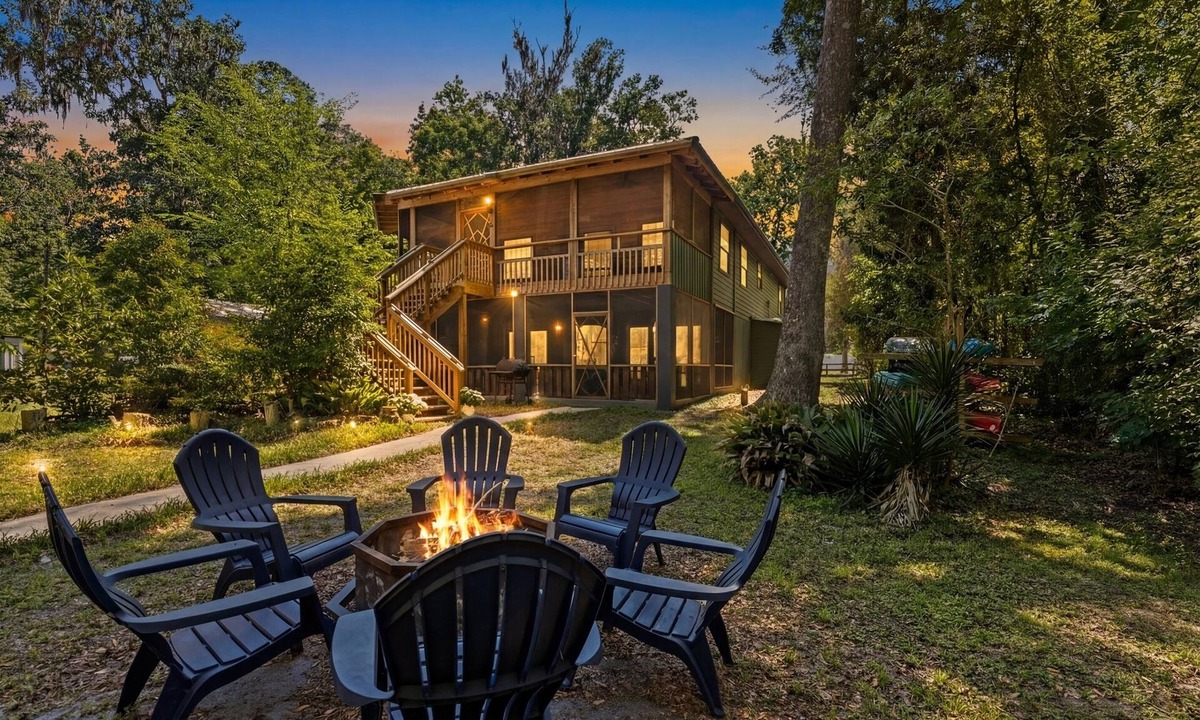 Fort White Cabin | Riverfront Cabin, Ichetucknee River