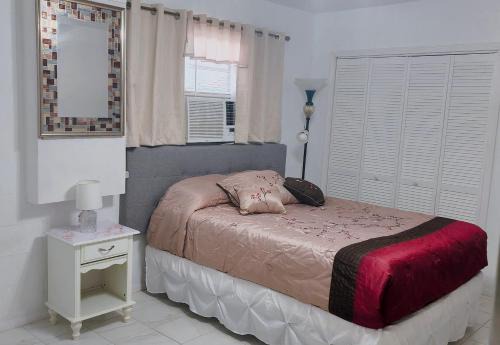Spring Hill House | Room an a peaceful Family Home