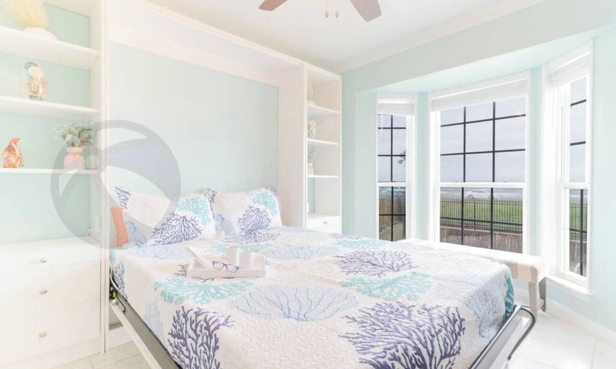 Galveston Condo | Sandy Shores - Babe's Beach/Welcomes 8