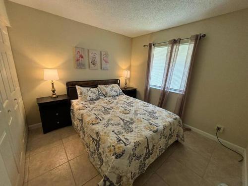 Florida North Atlantic Coast Apartment | Sea Breeze-2 BR Apartment- Centrally Located