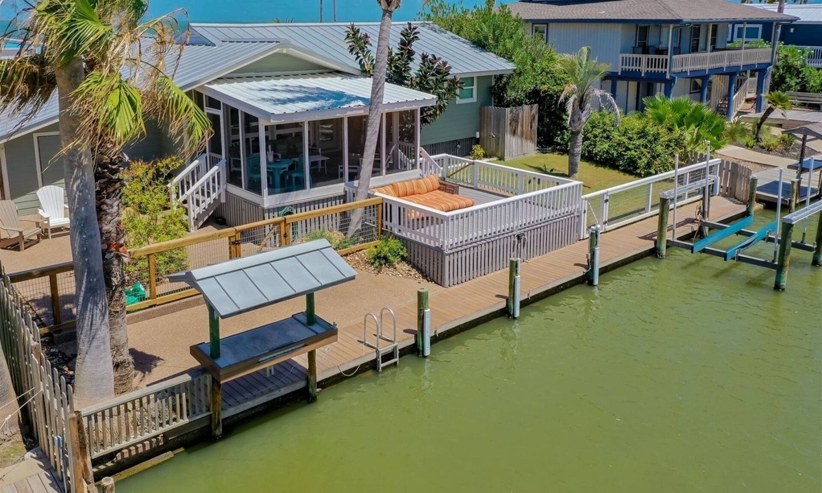 Key Allegro House | Sea Esta | Pet Friendly, Waterfront, Deck Patio!