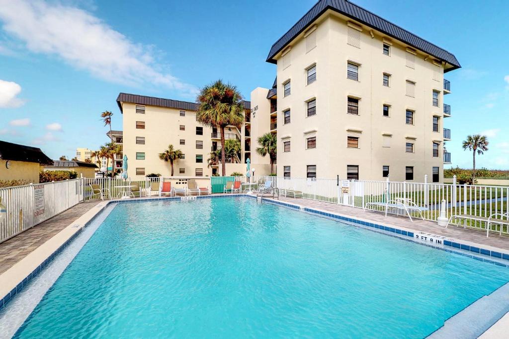 Cocoa Beach Apartment | Sea Oats Condos