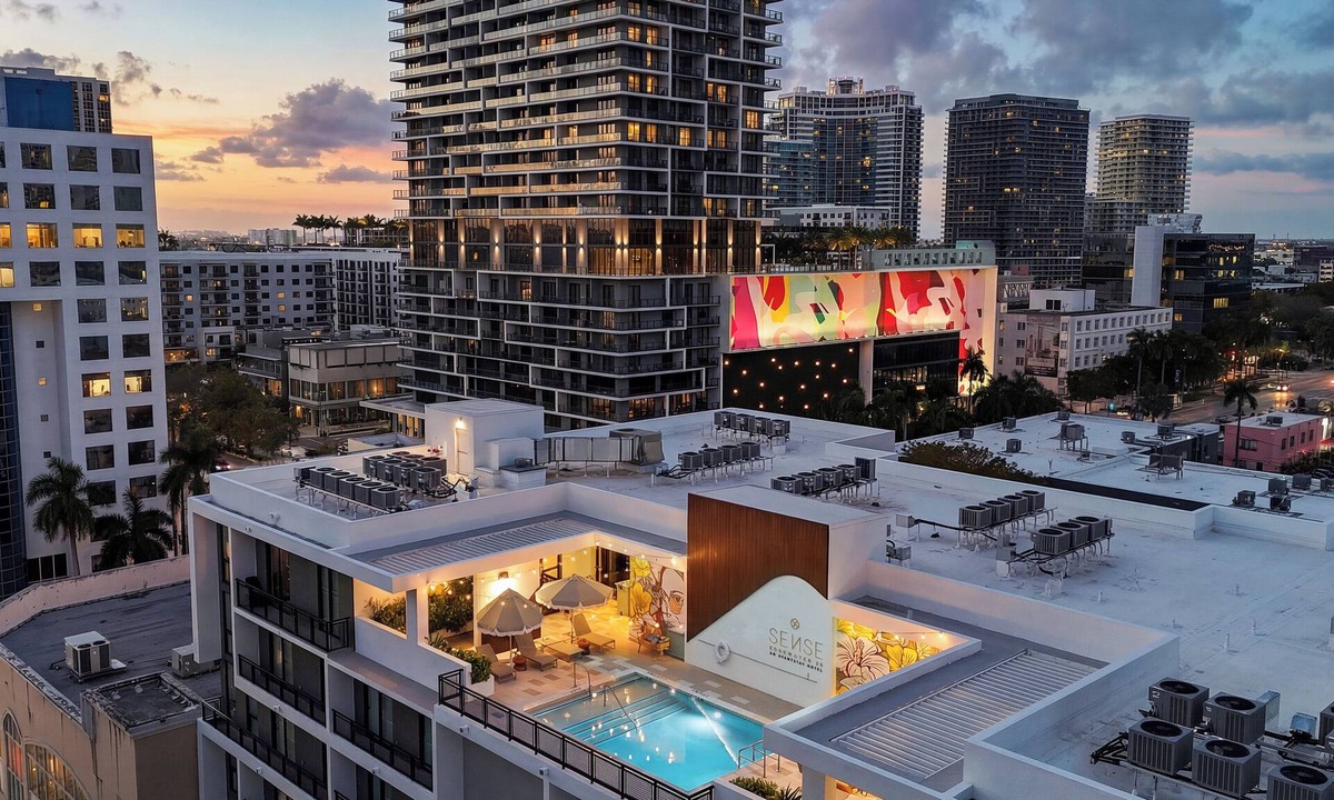 Midtown Hotel | Sense28 Edgewater, an AvantStay Hotel