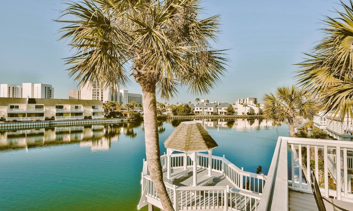 Destin House | September and October are the best in Destin. Book Now!