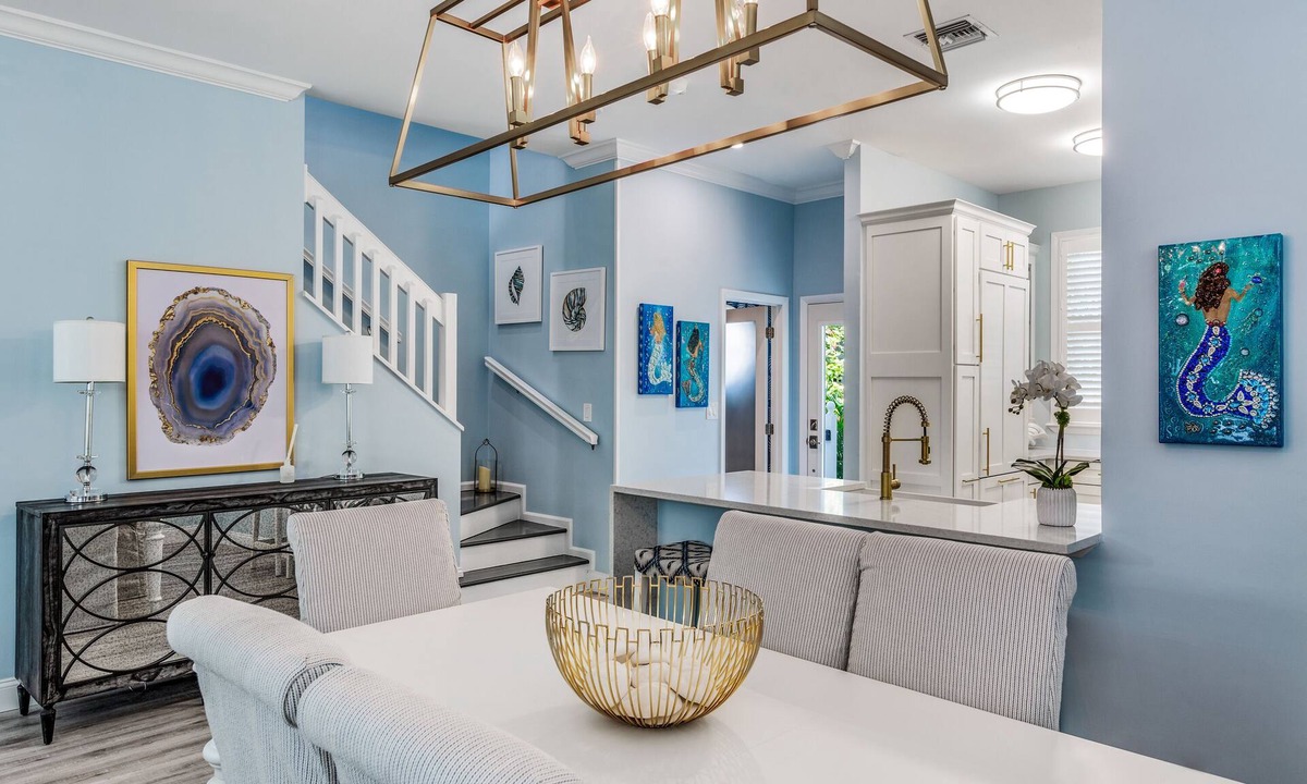 Bahama Village House | ~Serene Lily~ Luxurious 2 bed, 2.5 bath home in the upscale Truman Annex