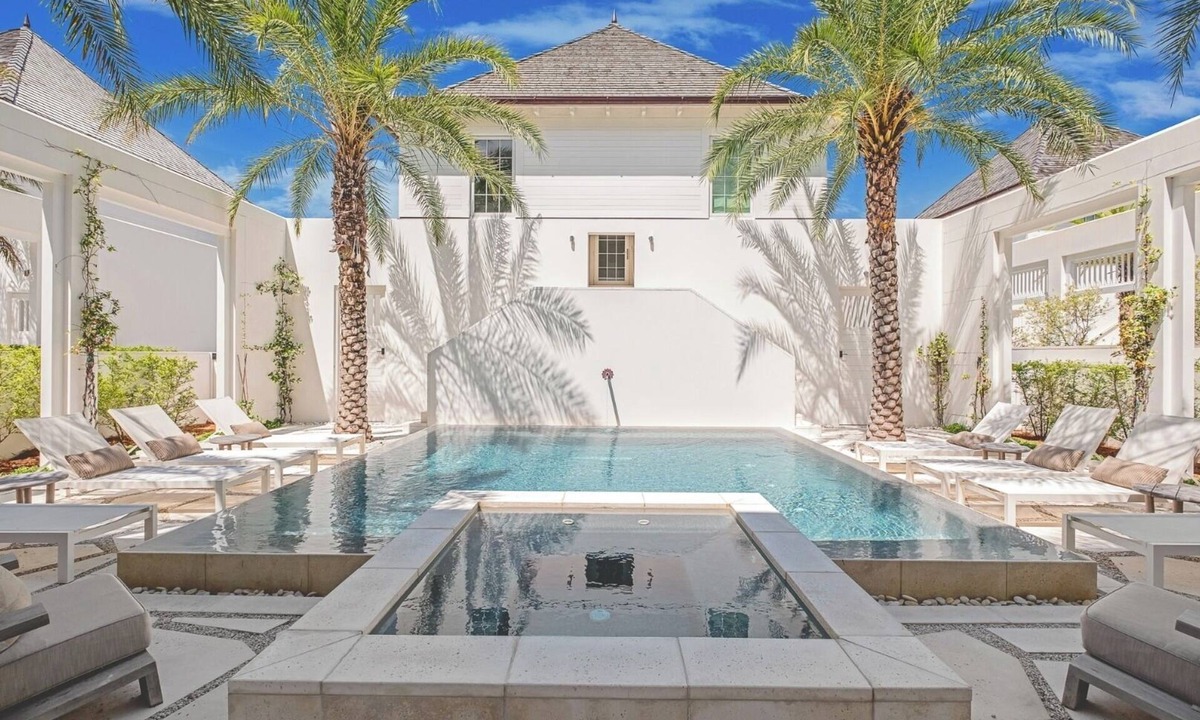 Seacrest Villa | Serene Villa with Kitchen, Living & Dining Area, & Balcony + Outdoor Pool!