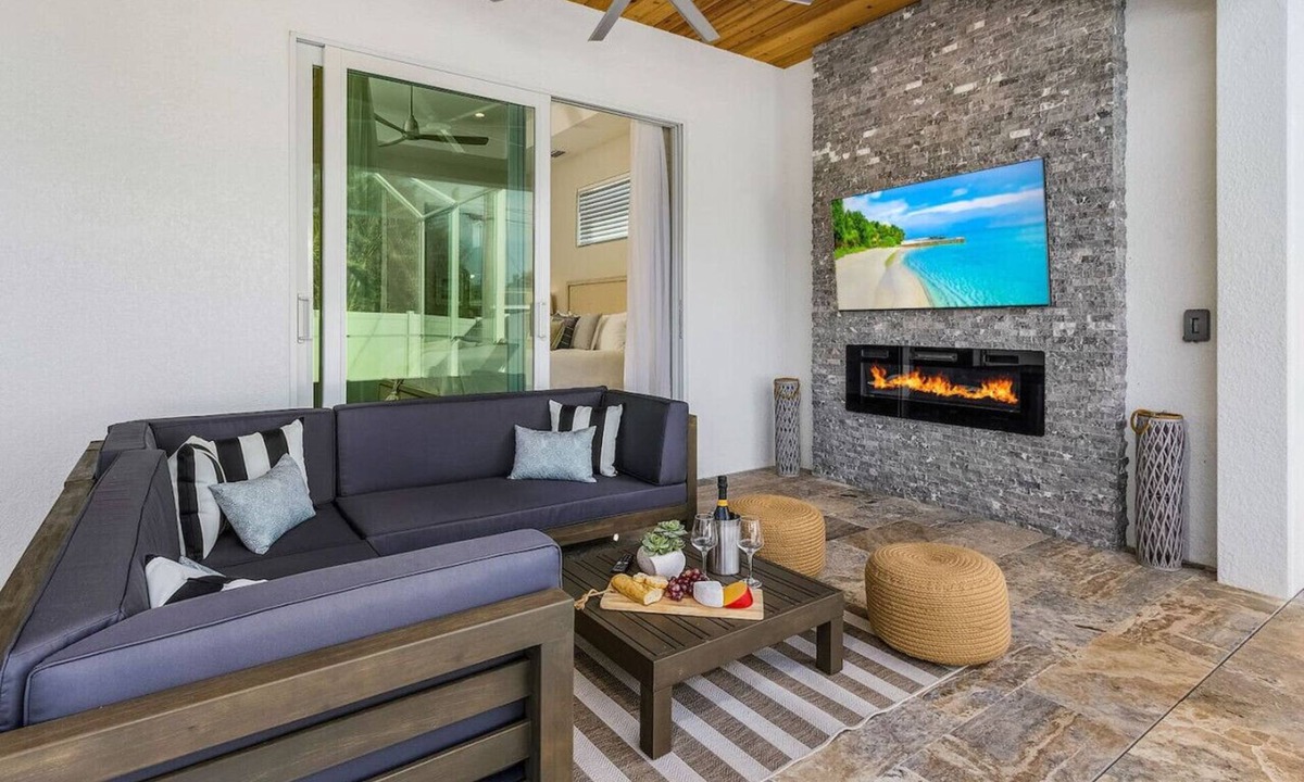 Naples Park House | Serenity retreat * the ultimate luxury getaway