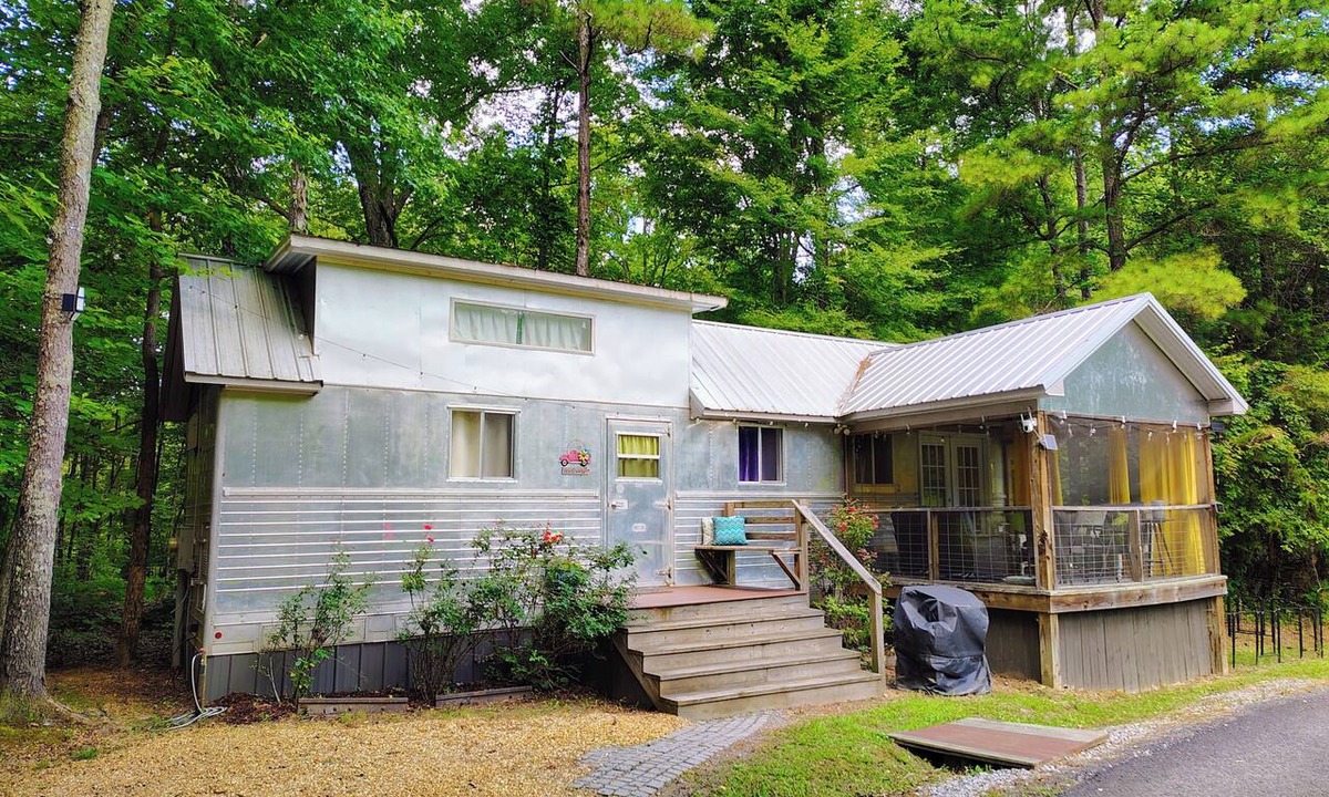 Ashville Cottage | Shiny Tiny -Lake Neely Henry Access