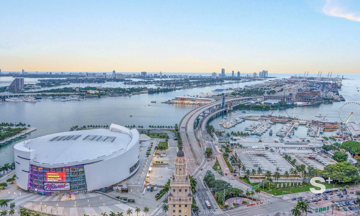 East Little Havana Apartment | Sleek 3-BD Downtown Condo with Water & City Views