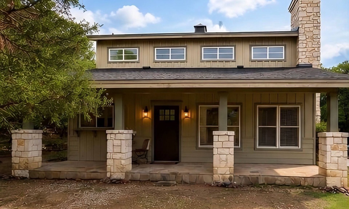 Southlake House | Southlake Guest House with Refined Texas Charm - Perfect for World Cup Matches