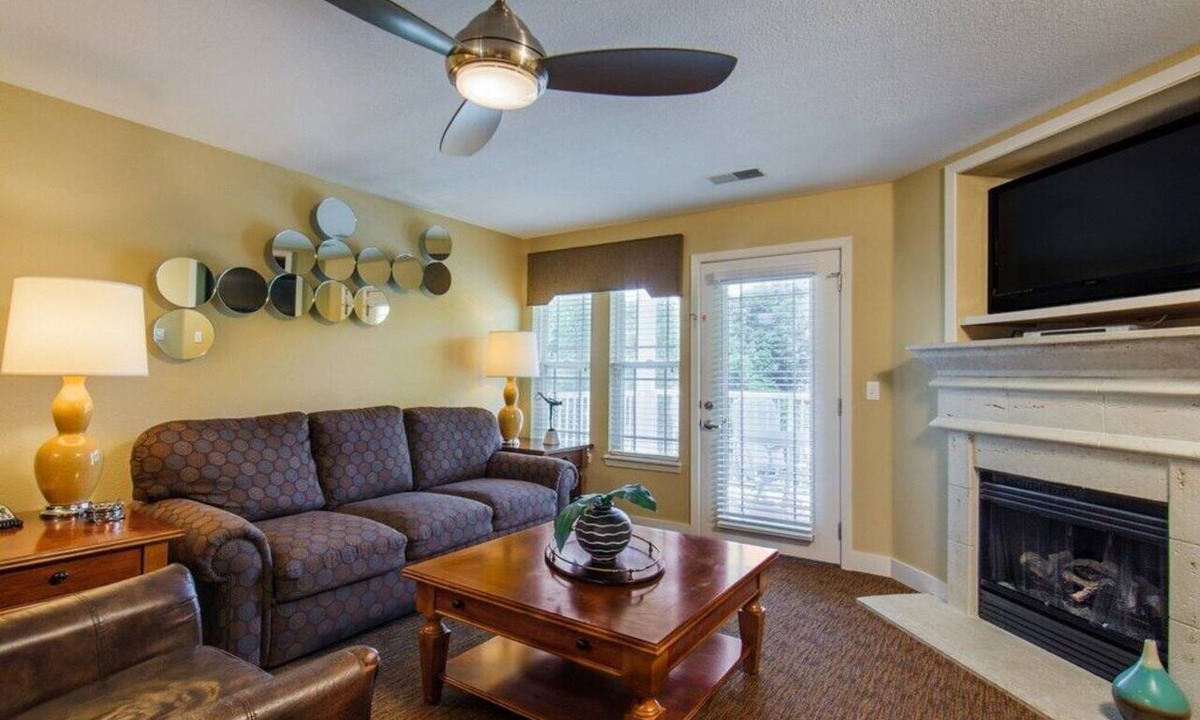 Branson Apartment | Spacious 2 BR | Holiday Hills