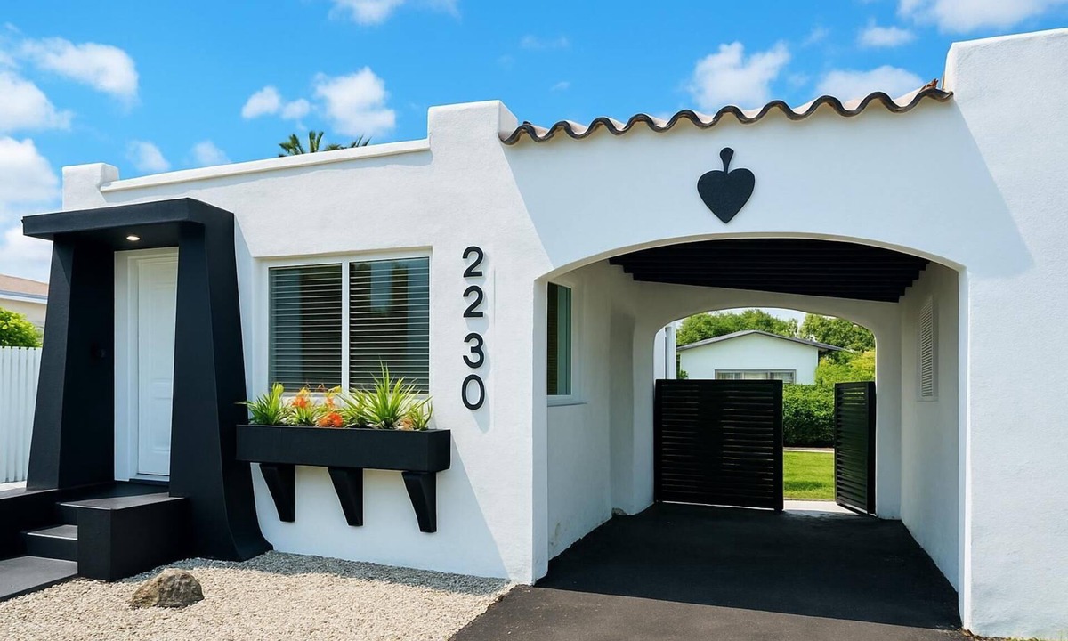 Little Havana House | Spacious 2BR/1BA House in Sunny Miami: Close to All Miami Attractions!