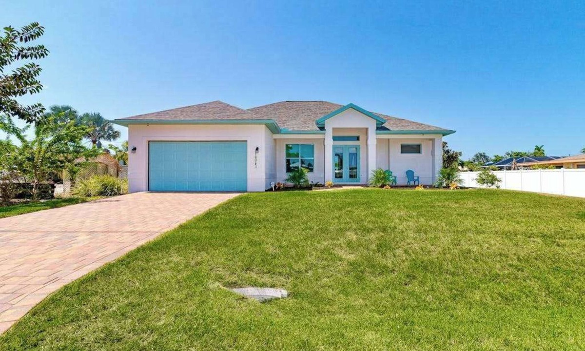 Bokeelia House | Spacious, dog friendly home with pool, on waterway within minutes to the Gulf