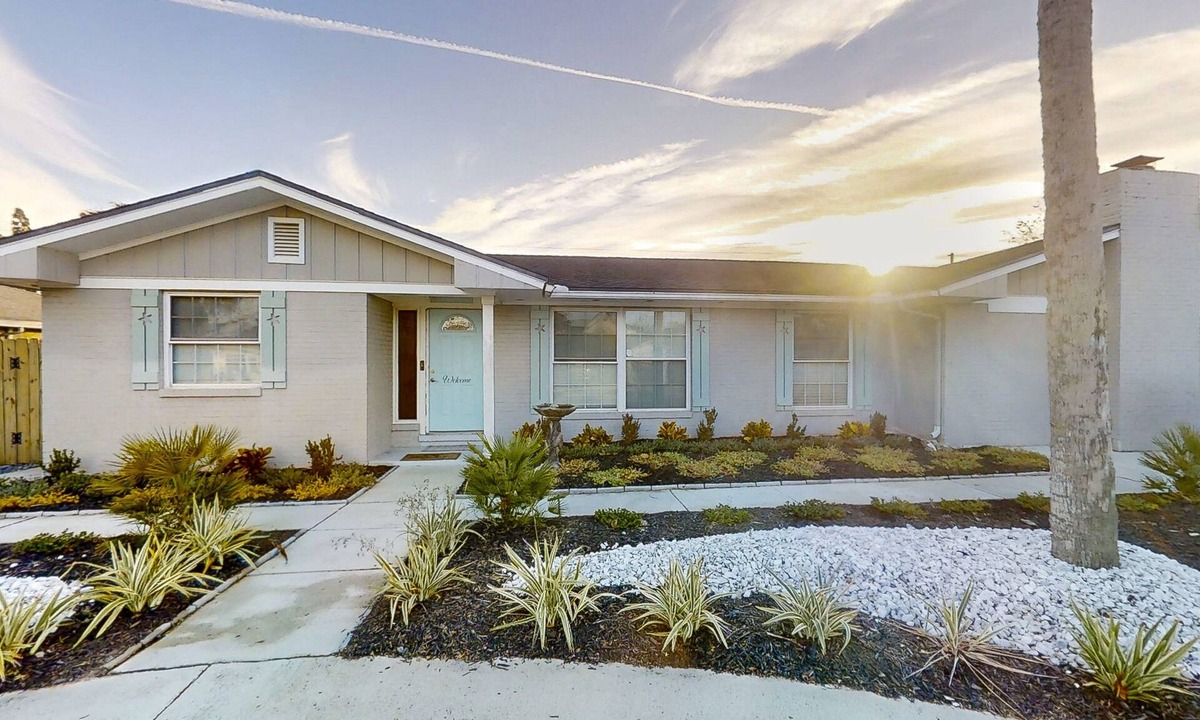 Dolphin's Cove House | Spacious home with private pool , golf nearby, WIFI and near beaches