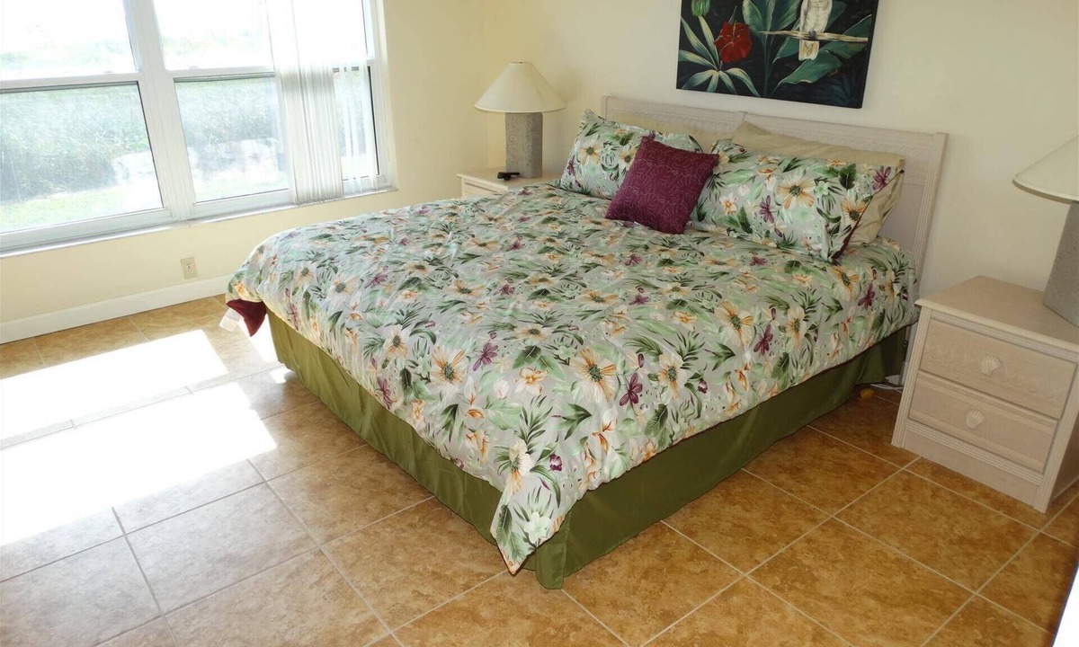 Florida Central Atlantic Coast Villa | Spanish Main Unit 1- Direct Oceanfront Condo!