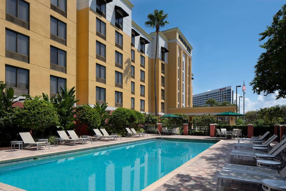Westshore Hotel | SpringHill Suites by Marriott Tampa Westshore Airport
