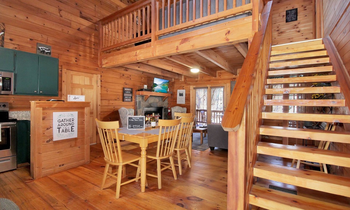 Pine Mountain Valley Cabin | Stay for Labor Day - Fiber Wifi! - Close to Callaway Gardens
