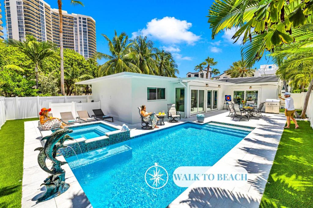 Lauderdale Beach House | Steps to Beach Heated Pool Kiwi Key Residences