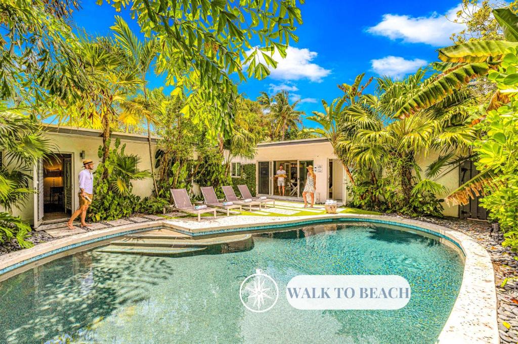 Birch Park Finger Streets House | Steps to Beach Heated Pool Sugar Key RESlDENCES