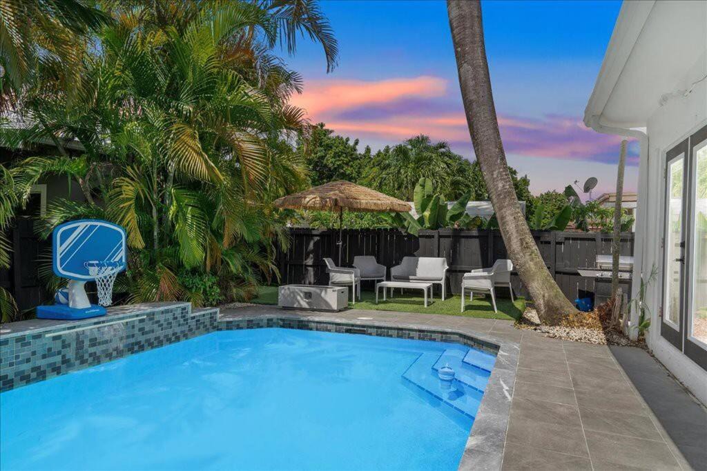 Miami Shores Villa | Stunning Tropical Villa - 4BR with private pool