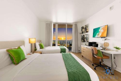 Hallandale Beach Hotel | Stylish Apartment Near Beach