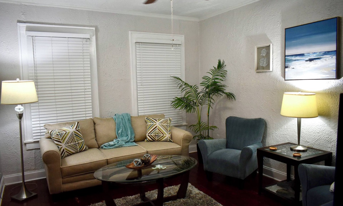 Courier City - Oscawana Apartment | Suite Poseidon - Casablanca of Hyde Park
