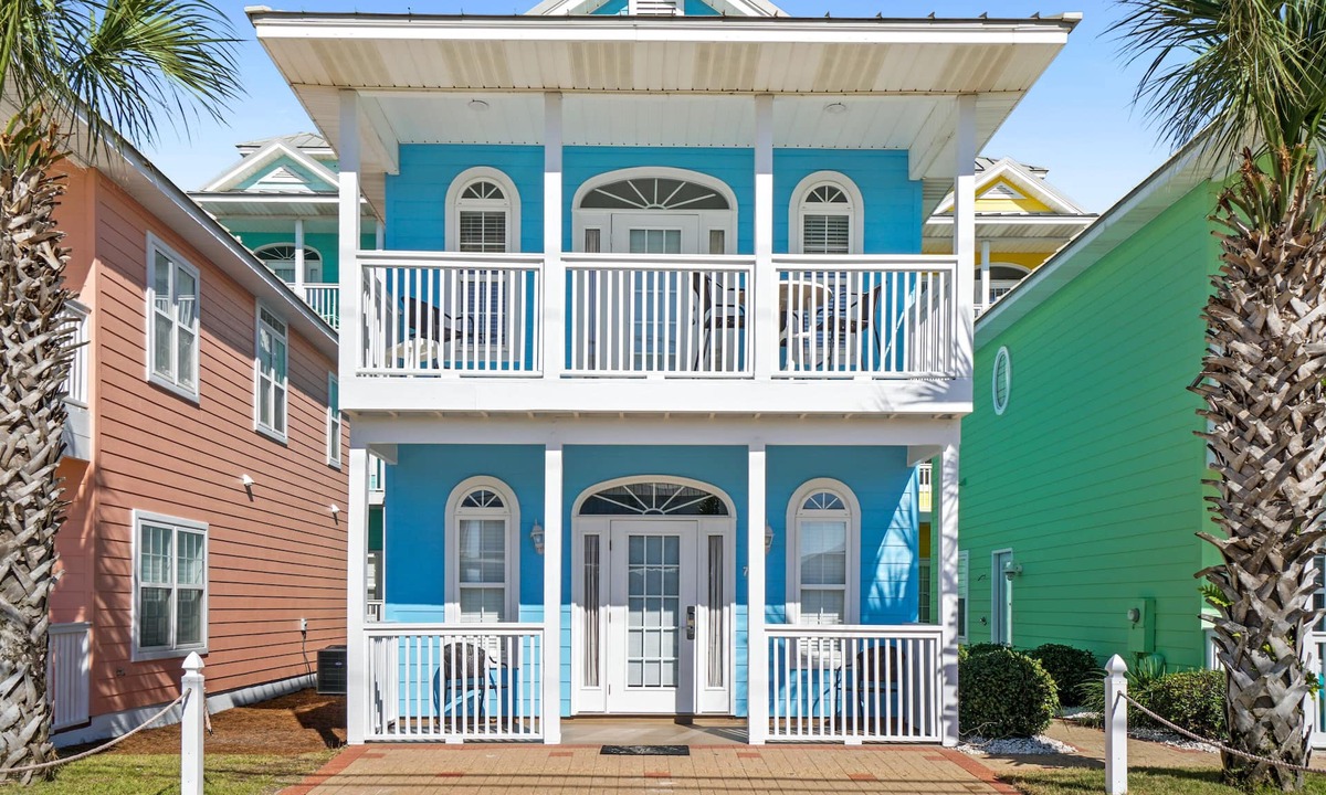 Lullwater Beach House | Summer Towne 7 - Beach only 150 Steps Away! Pet Friendly, Pool, Free Golf Daily