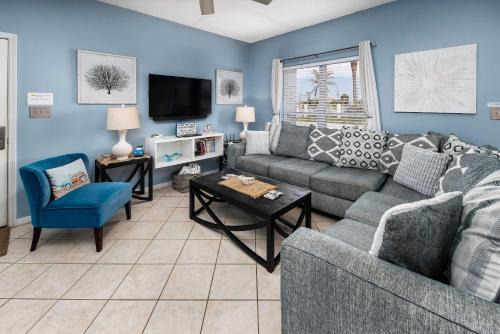 Fort Walton Beach House | Sunset Cottages 5A Pet friendly condo