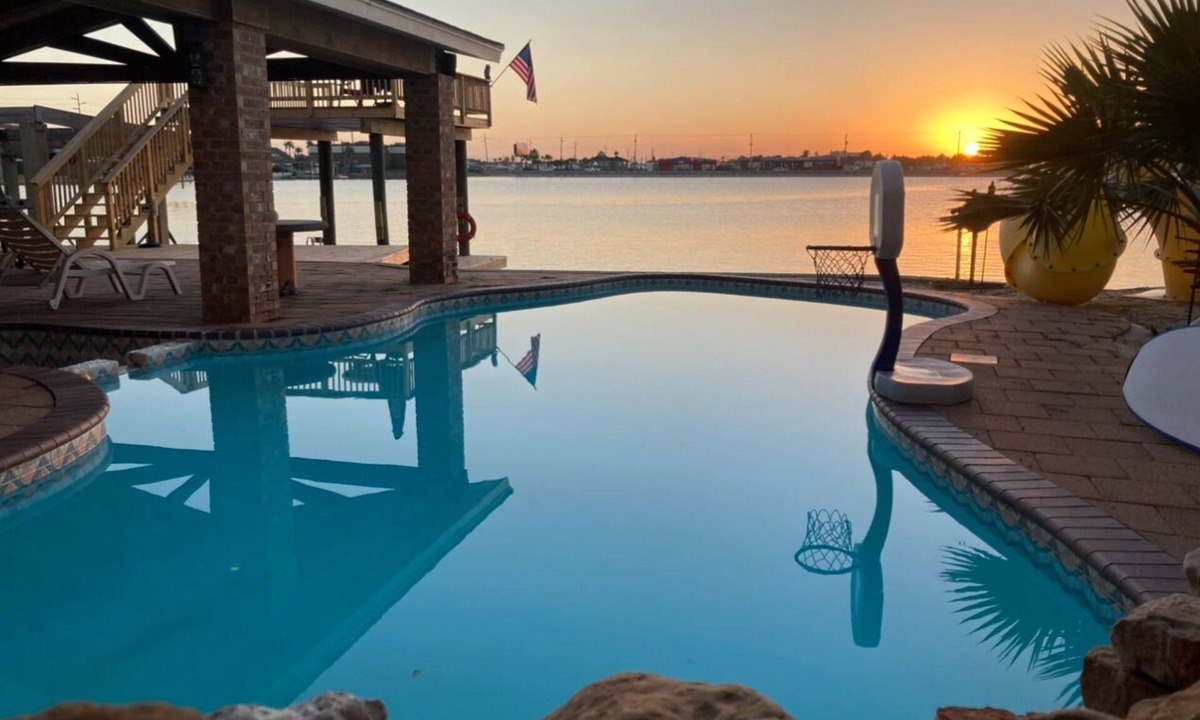 Galveston House | Sunset on the English Bayou with 5 bedrooms and a pool in Galveston