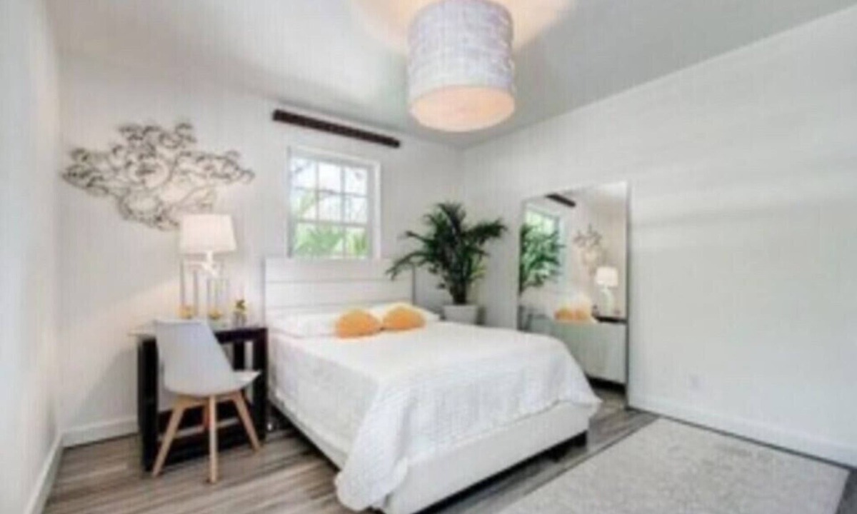 Southwest House | Sweet Citrus Abode in West Palm Beach!