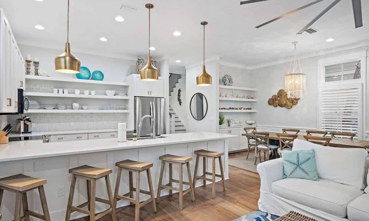 Seacrest House | The Crab House with Golf Cart, Bikes & Pool