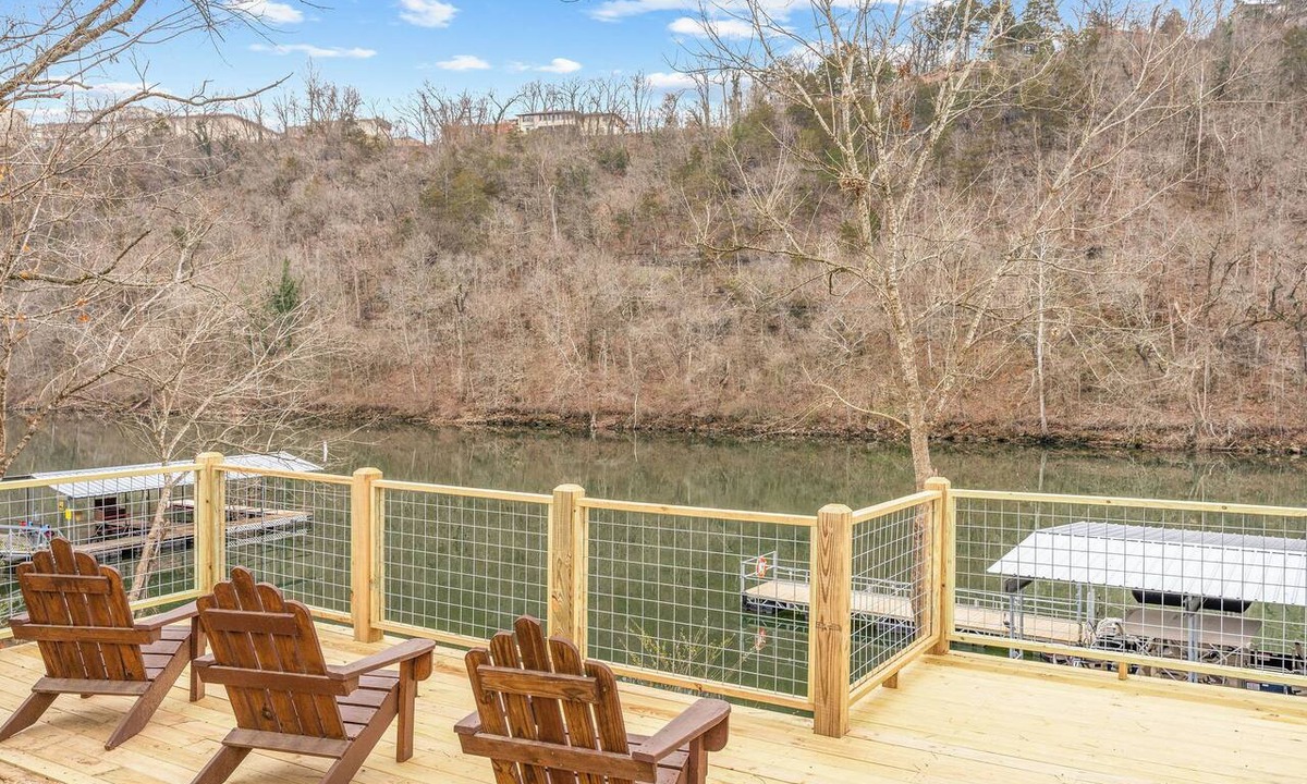 Branson Cabin | The Drift Resort