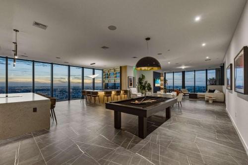 Downtown Miami Apartment | The E11EVEN Presidential Penthouses