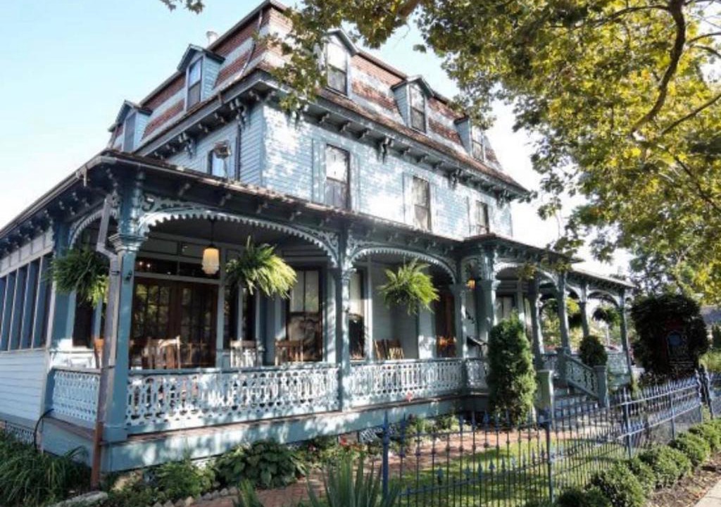 Cape May Bed & Breakfast | The Hugh Boutique B&B