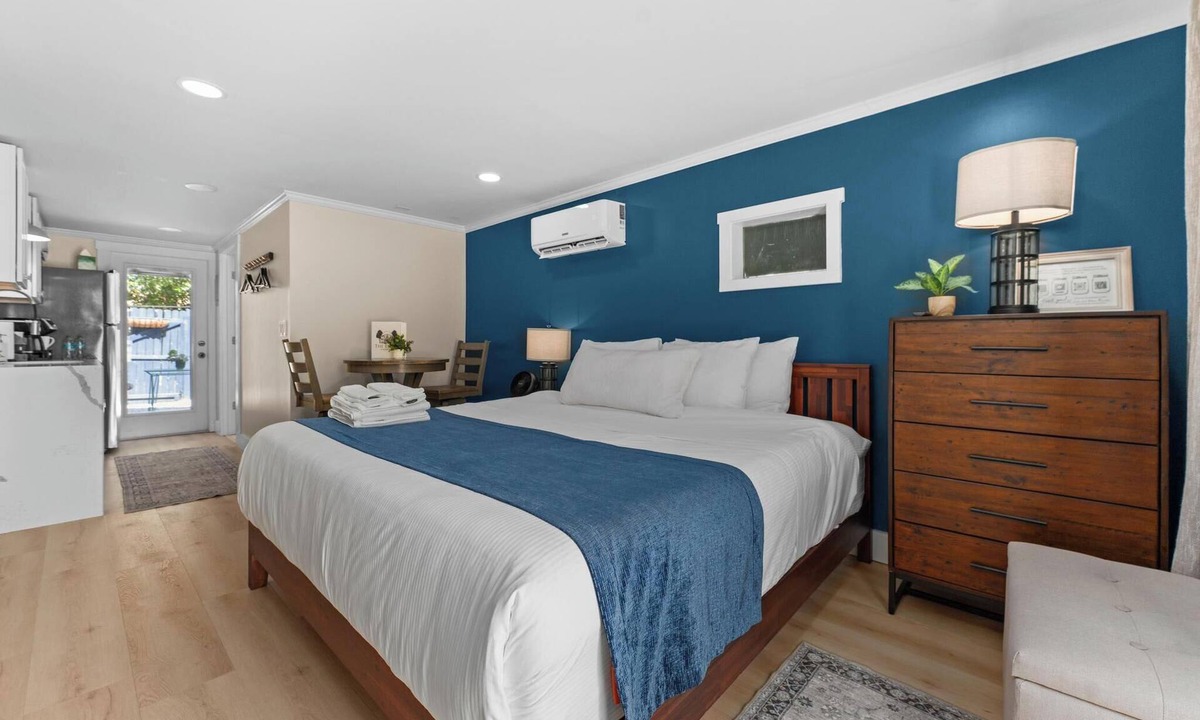 Mount Dora House | The Lily ★ 1 Gig Wi-Fi ★ Minutes to Everything!