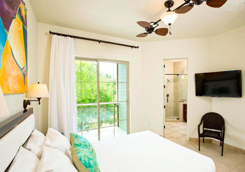 New Braunfels Resort | The Resort at Schlitterbahn