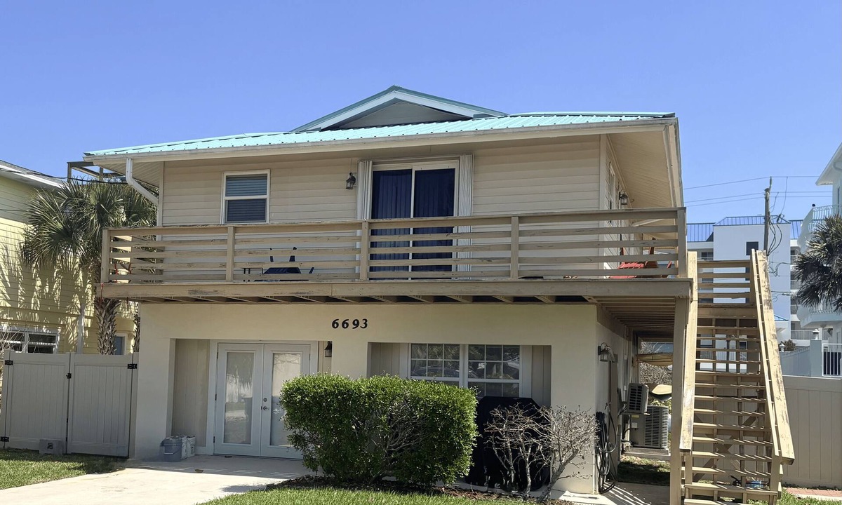 Bethune Beach House | This delightful 2-bedroom, 1-bath home enjoys an unbeatable location between the river and the ocean. Directly across the street, you'll find a well-known manatee viewing area near Mary McLeod Bethune Park, while a short stroll takes you to the beach