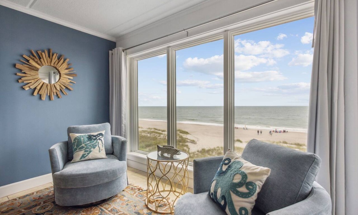 Ocean Cay Condo | Top-Floor Oceans of Amelia Condo with New Updates!