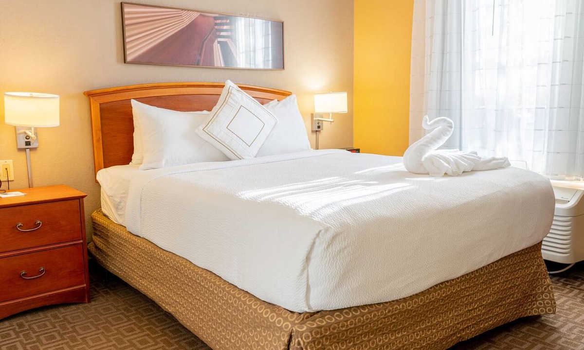 Las Colinas Hotel | TownePlace Suites by Marriott Dallas Las Colinas