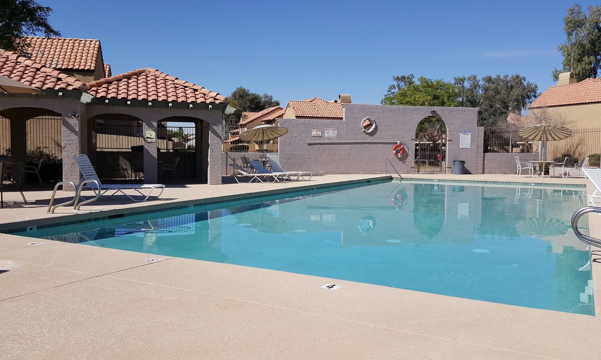 Villa De Paz House | Townhouse in quiet community w/pool, close to U Phx stadium & spring trainings