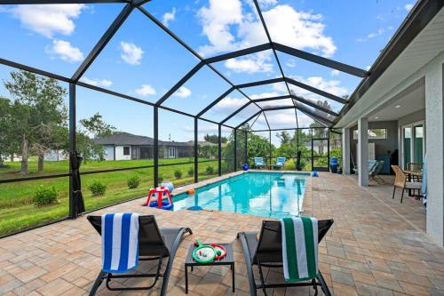 Long Meadow House | Tranquil Treasure