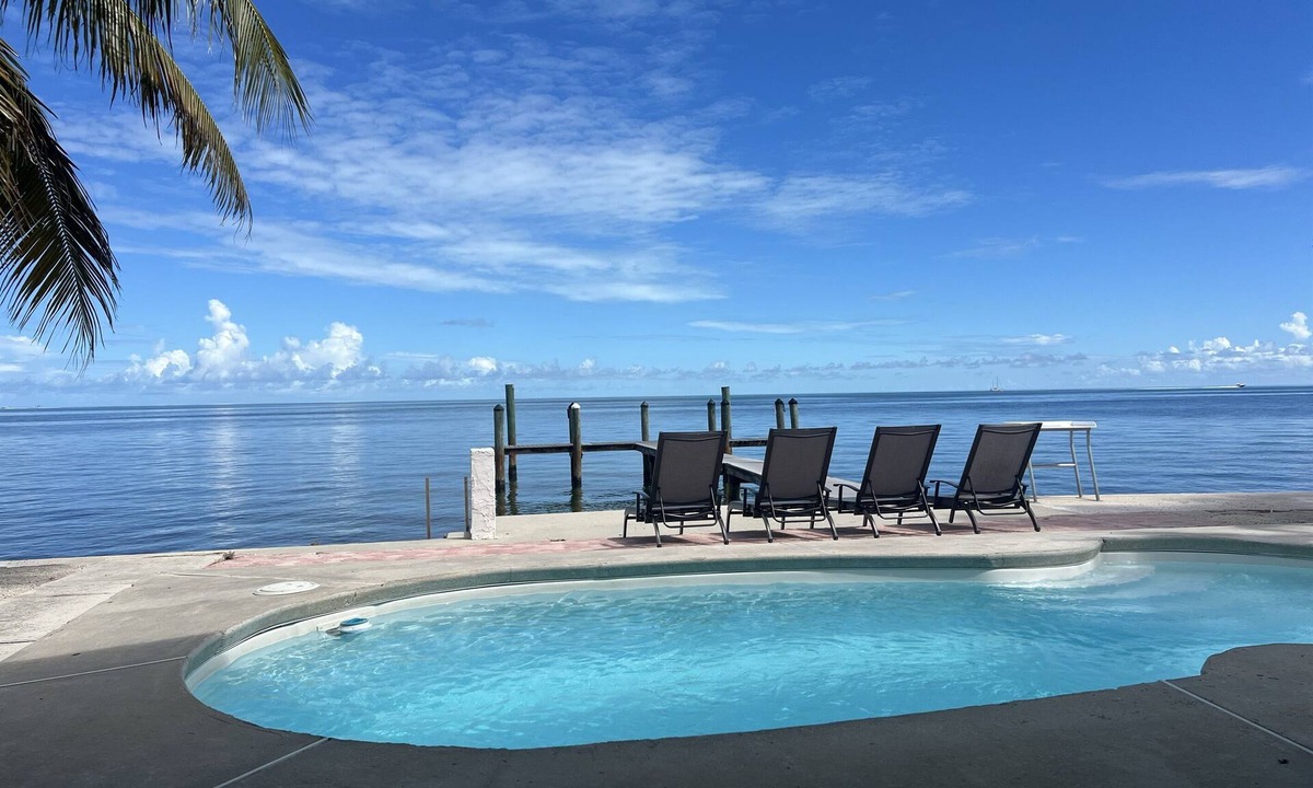 Florida Keys House | Tropical: 4BR Luxury Home Gulf Views Pool and Dock