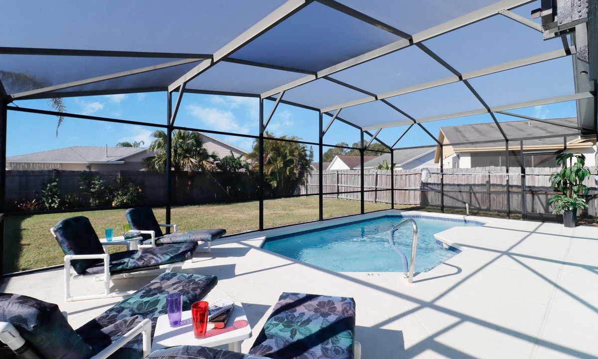 Indian Point House | Tropical Breeze House 3 Bedroom
