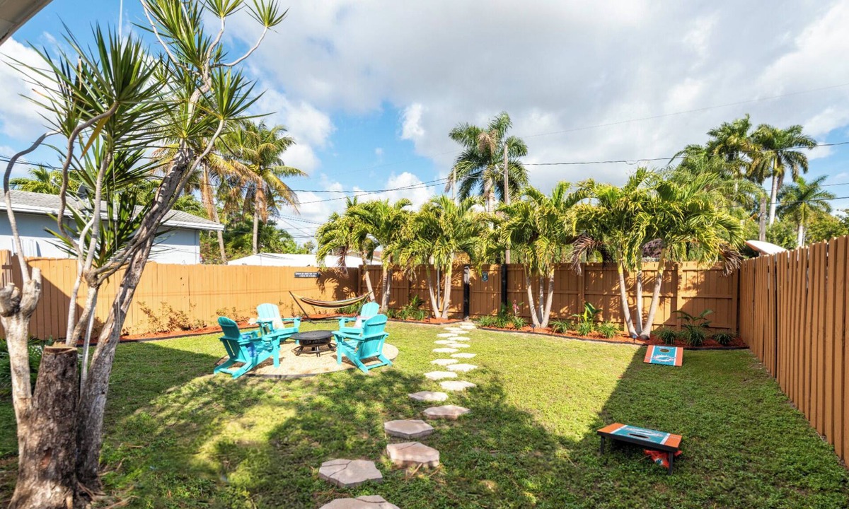 South Lake Apartment | Tropical Oasis 8 min to Beach