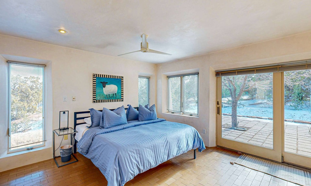 La Tierra House | Tucked Away - Santa Fe Charm for 30 day Stays