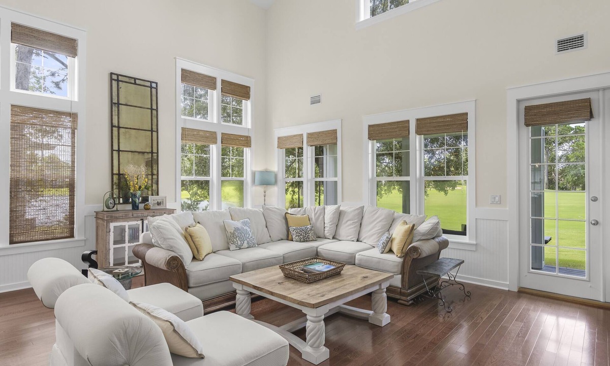 Laurel Grove House | Two Golf Carts ~ Golf Course Views ~ Pet Friendly